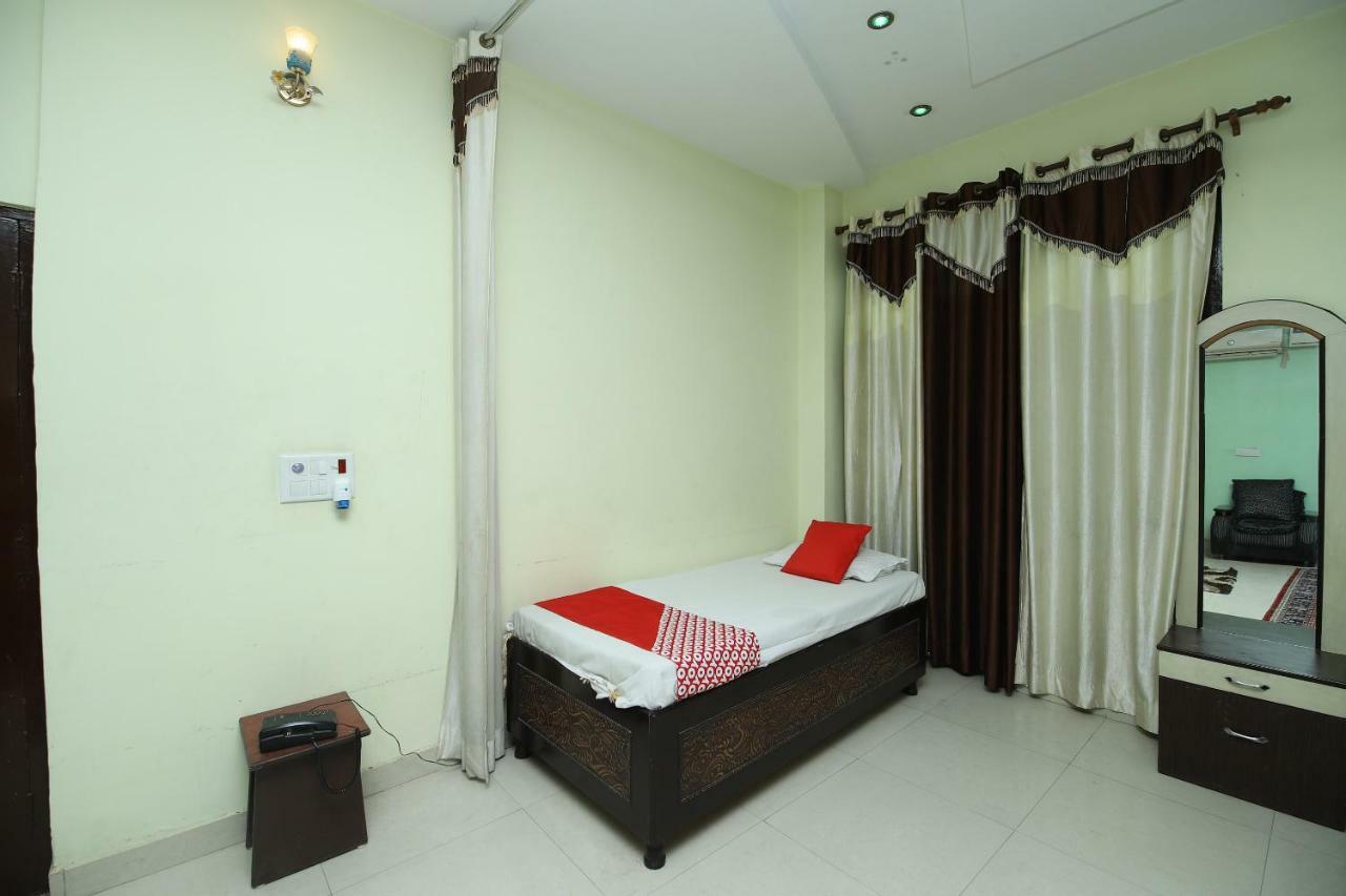 Hotel Deep Palace Jind Dış mekan fotoğraf