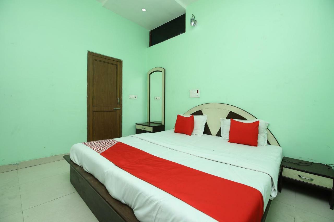 Hotel Deep Palace Jind Dış mekan fotoğraf